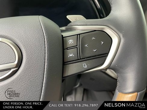 Used 2024 Lexus RX 350 w/ Convenience Package image 23