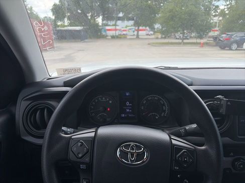 Used 2019 Toyota Tacoma SR w/ SR Convenience Package RWD image 13