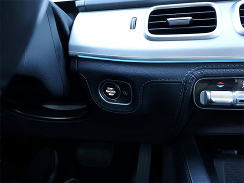 Used 2020 Mercedes-Benz GLE 350 4MATIC image 30