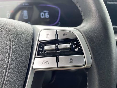Used 2025 Kia Telluride S FWD image 20