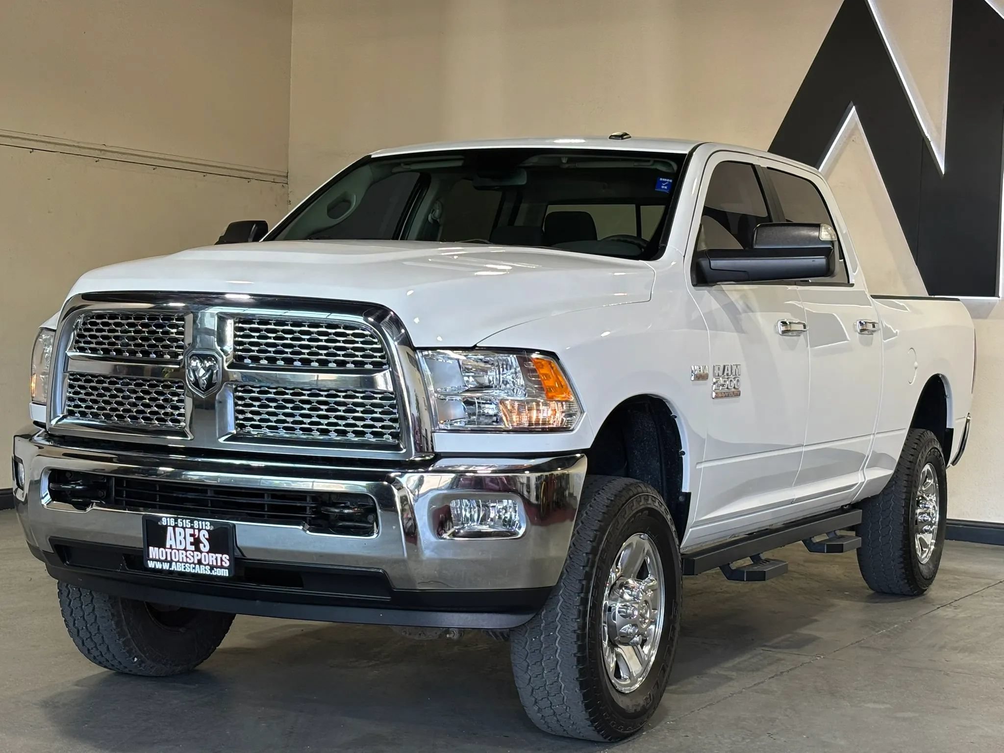 Used 2015 RAM 2500 SLT AWD/4WD image 1