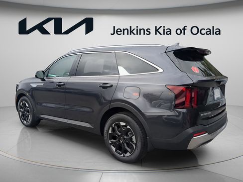 New 2026 Kia Sorento S w/ S Panoramic Sunroof Package image 5