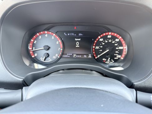 Used 2026 Nissan Frontier PRO-4X AWD/4WD image 30