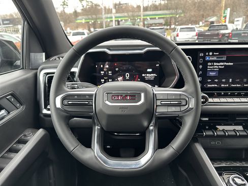 New 2026 GMC Canyon Elevation image 14