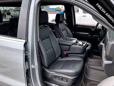Used 2023 GMC Sierra 1500 SLT AWD/4WD image 29