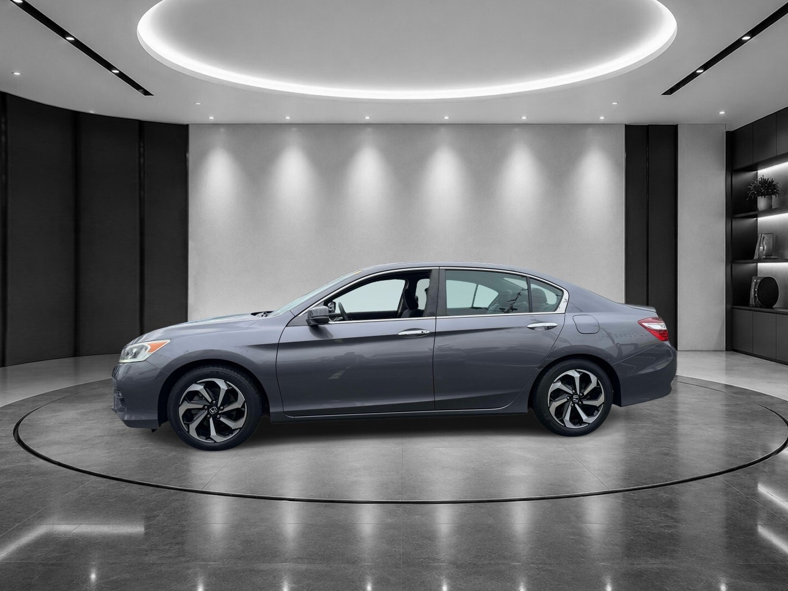 Used 2016 Honda Accord EX image 4