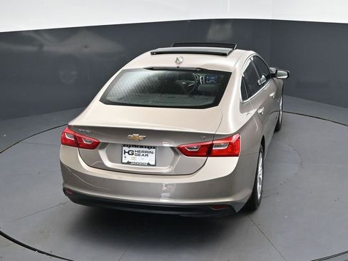 Used 2024 Chevrolet Malibu LT FWD image 34