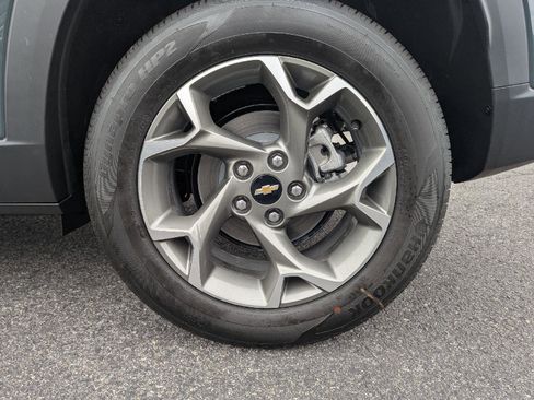 New 2026 Chevrolet Trax LT w/ Driver Confidence Package image 14