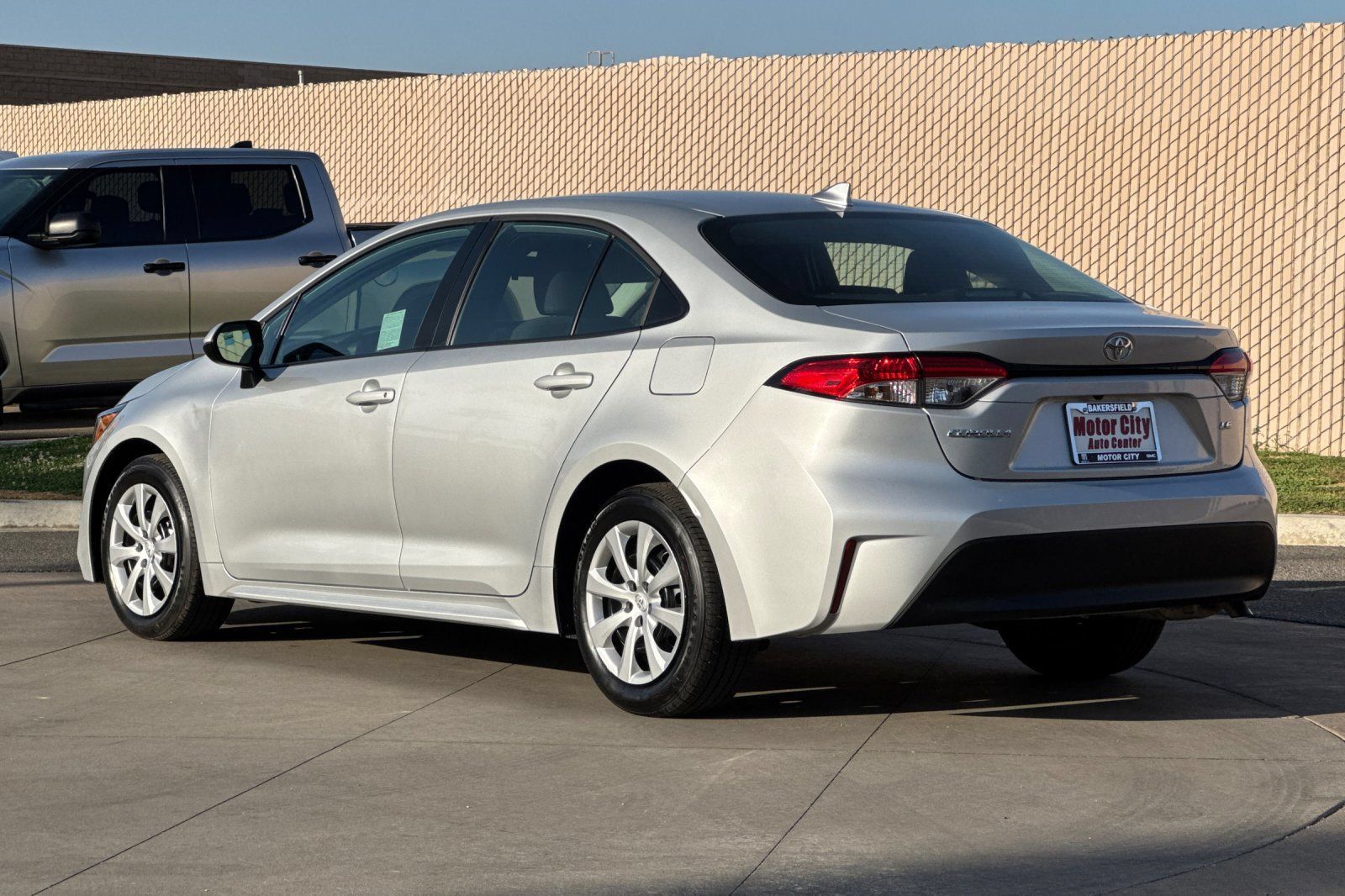 Used 2026 Toyota Corolla LE FWD image 6