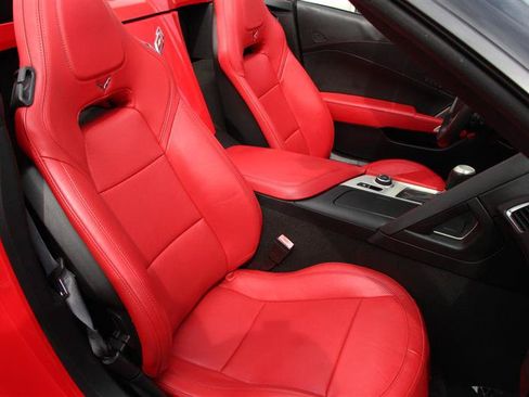 Used 2014 Chevrolet Corvette Stingray Convertible w/ 2LT Preferred Equipment Group RWD image 39