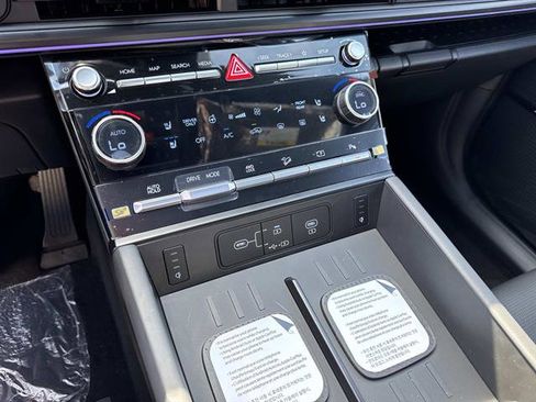 New 2026 Hyundai Santa Fe Calligraphy image 23