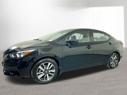 Used 2022 Nissan Versa SV image 22