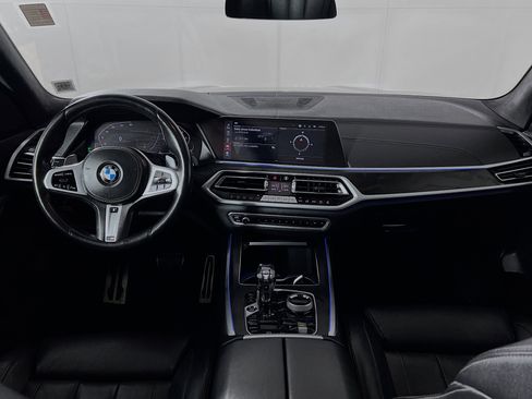 Used 2022 BMW X7 xDrive40i w/ M Sport Package AWD/4WD image 22