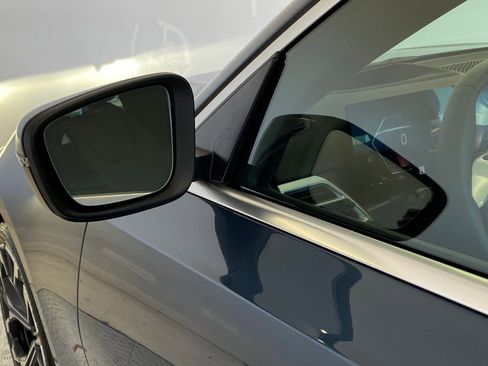 Used 2025 BMW 330i xDrive Sedan image 23