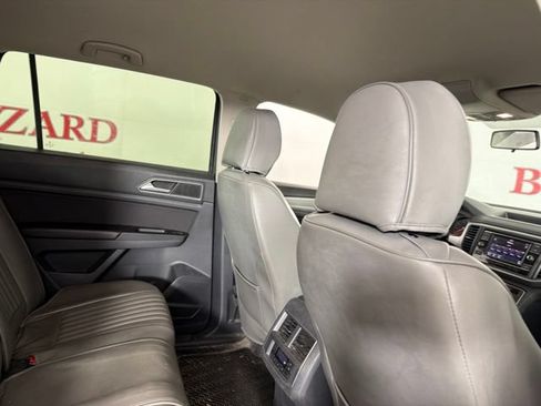 Used 2018 Volkswagen Atlas S FWD image 17