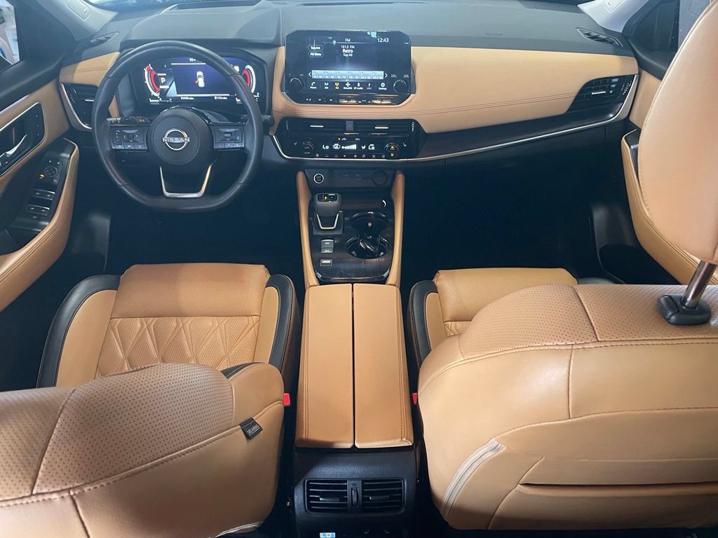 Certified 2023 Nissan Rogue Platinum w/ Platinum Premium Package FWD image 12