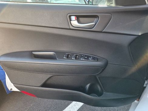 Used 2020 Kia Optima S w/ S Panoramic Sunroof Package image 25