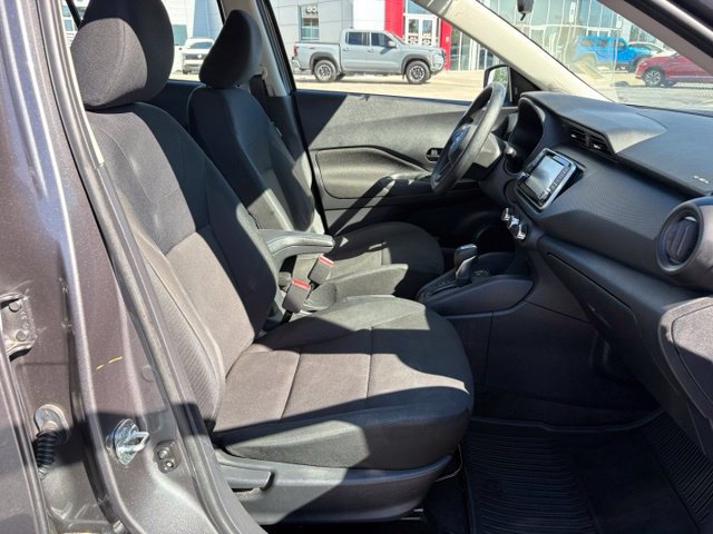 Used 2024 Nissan Kicks S FWD image 22