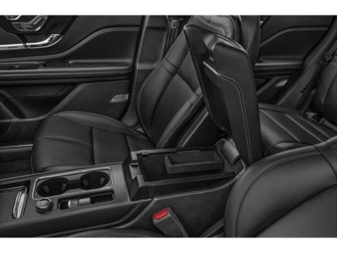 Used 2023 Lincoln Corsair AWD w/ Equipment Group 101A image 14