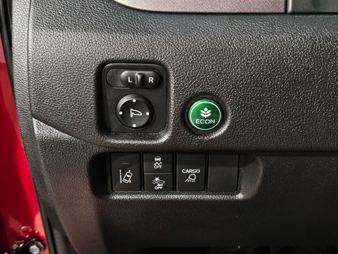 Used 2025 Honda Ridgeline RTL image 25