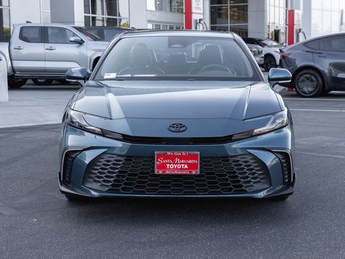 Certified 2025 Toyota Camry SE w/ Convenience Package FWD image 2
