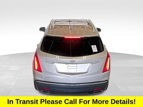 Used 2017 Cadillac XT5 Premium Luxury w/ Driver Assist Package AWD/4WD image 9