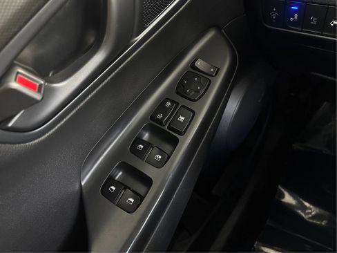 Used 2019 Hyundai Kona Ultimate FWD image 42