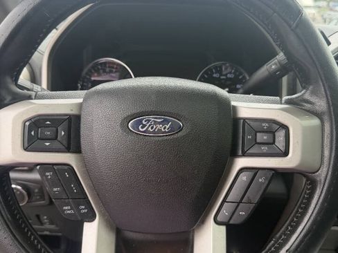 Used 2017 Ford F350 Lariat AWD/4WD image 7