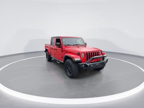 Used 2022 Jeep Gladiator Sport AWD/4WD image 2