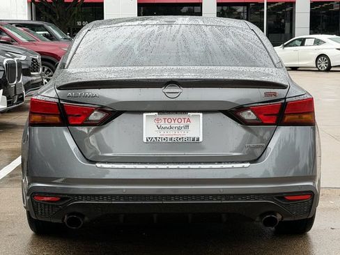 Used 2023 Nissan Altima 2.0 SR FWD image 5