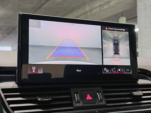 Used 2023 Audi Q5 Prestige image 15