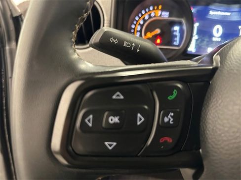 Used 2024 Jeep Gladiator Sport image 25