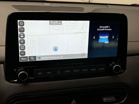 Used 2023 Hyundai Kona Limited AWD/4WD image 5