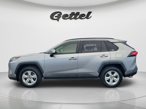 Used 2019 Toyota RAV4 XLE w/ All Weather Liner Package AWD/4WD image 8