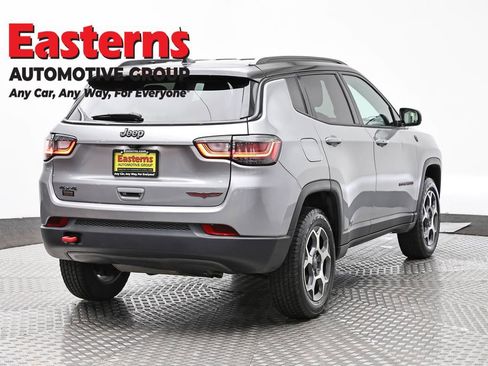 Used 2022 Jeep Compass Trailhawk w/ Trailhawk Elite Group AWD/4WD image 5