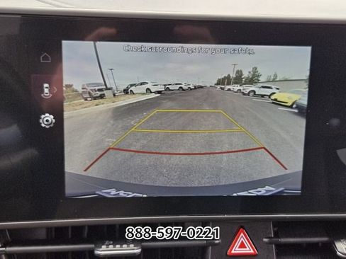 Used 2023 Kia Sportage EX FWD image 22