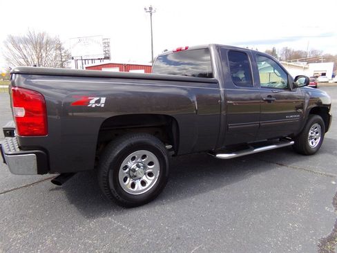 Used 2010 Chevrolet Silverado 1500 LT w/ Power Pack Plus image 6