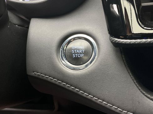 Used 2022 Toyota Highlander XSE AWD/4WD image 21