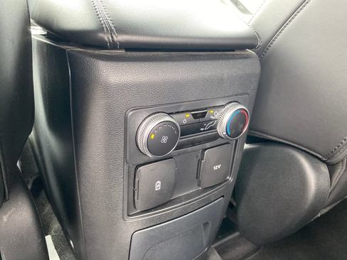 Used 2023 Ford Explorer XLT w/ Equipment Group 202A AWD/4WD image 20