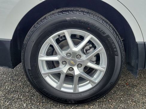 Certified 2024 Chevrolet Equinox LT image 6