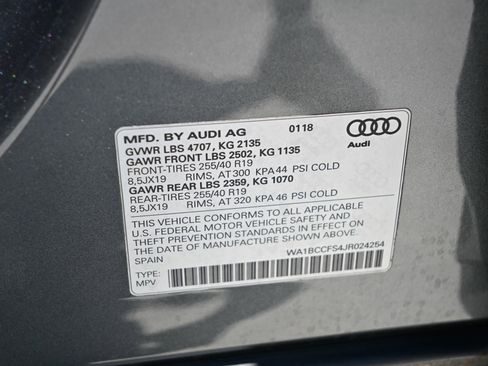 Used 2018 Audi Q3 2.0T Premium FWD image 34