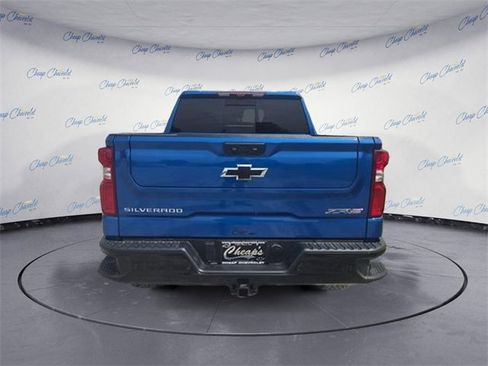 Used 2024 Chevrolet Silverado 1500 ZR2 image 4