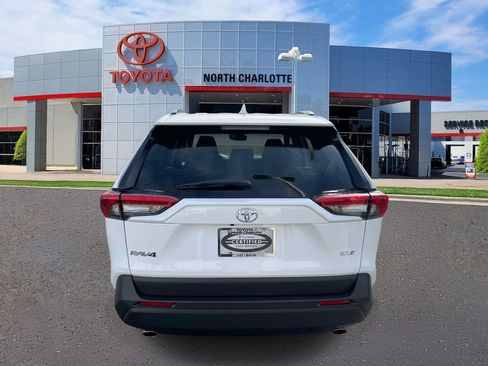 Used 2025 Toyota RAV4 XLE w/ Convenience Package FWD image 8