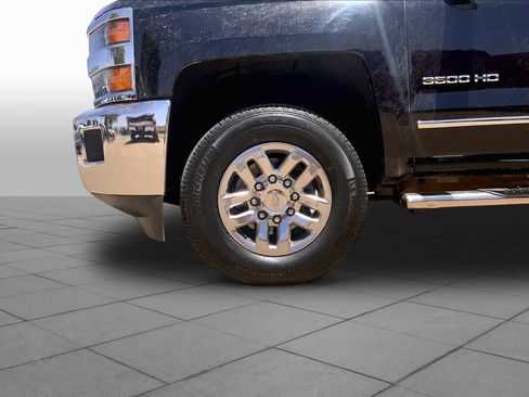 Used 2019 Chevrolet Silverado 3500 LTZ w/ Duramax Plus Package AWD/4WD image 11