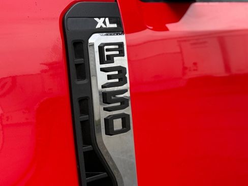 Used 2023 Ford F350 XL w/ XL Chrome Package image 11