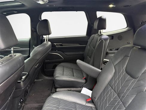 Certified 2023 Kia Telluride SX Prestige X-Pro image 24