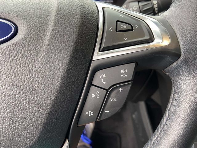 Used 2023 Ford Edge Titanium AWD/4WD image 32