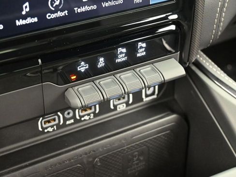 Used 2025 RAM 1500 Limited image 26