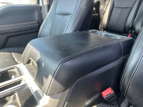 Used 2019 Ford F150 Lariat w/ FX4 Off-Road Package AWD/4WD image 31