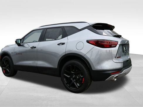 Used 2024 Chevrolet Blazer LT w/ Redline Edition FWD image 5